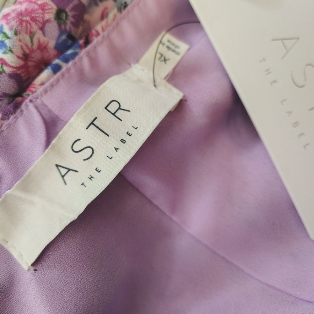 🆕⭐ ASTR The Label Purple Floral Maxi Dress - Picture 8 of 13
